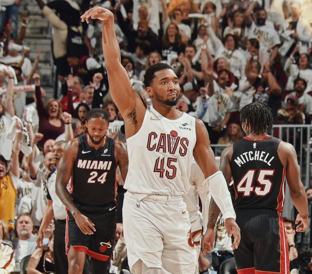 鲸鱼体育直播-单节三分雨+末节米球王！骑士打破斯波G2逆袭定律